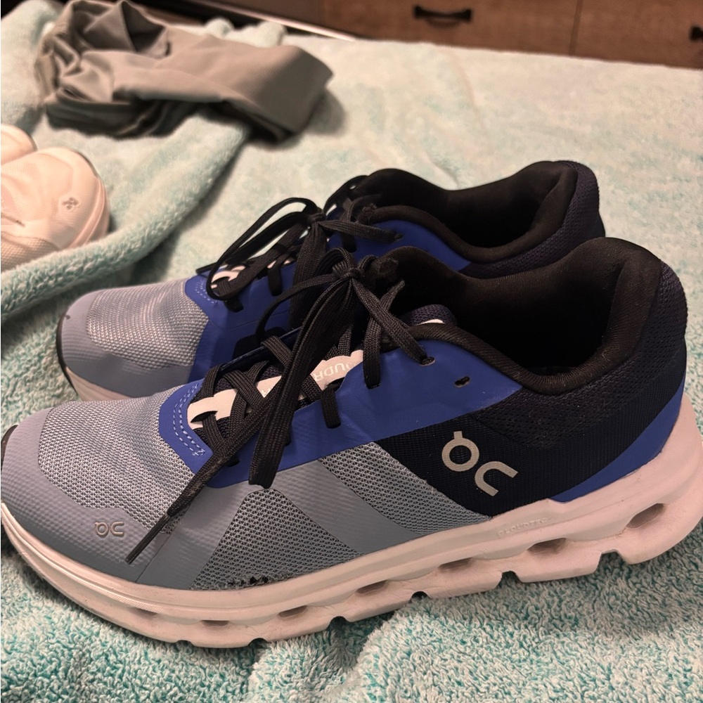 On Running women’s Blue Athletic Shoes
